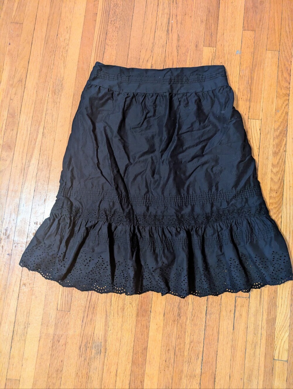 Chaps black cotton eyelet tiered ruffle hem skirt, A-line Midi skirt size 8